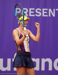 Irina Begu a câştigat prima ediţie a turneului Ţiriac Foundation Trophy