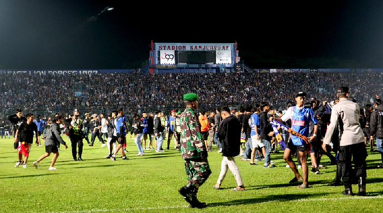 Indonezia va demola stadionul de fotbal unde au murit 133 de persoane 