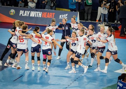 Handbal feminin: Norvegia, campioană europeană pentru a noua oară; România a încheiat pe locul 12; Neagu - cel mai bun inter stânga
