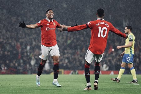 Premier League: Manchester United a învins pe Nottingham Forest cu 3-0, în etapa a 17-a