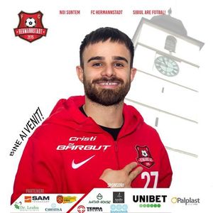 FC Hermannstadt l-a transferat pe Cristi Bărbuţ