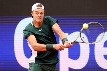 Danezul Holger Rune, elevul lui Patrick Mouratoglou, a acces în optimi la Australian Open. 
