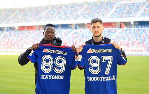 Liga 2: Steaua i-a legitimat pe jucătorii Mahadi Mahrez Kayondo şi Cosmin Ciocoteală