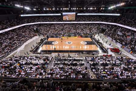 BT Arena, din Cluj-Napoca, are un nou sistem de iluminat, de 3.500 lux, la fel ca marile săli şi stadioane din lume - VIDEO
