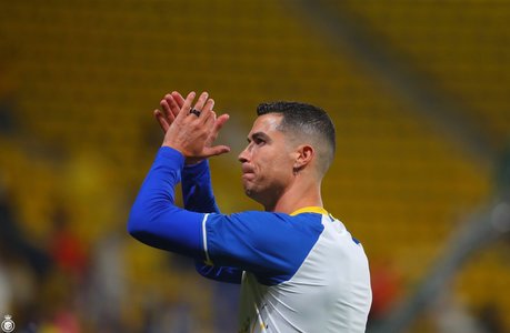 Al Nassr a fost eliminată în semifinalele Cupei Arabiei Saudite. Cristiano Ronaldo, nervos la pauza meciului. Care a fost motivul - VIDEO