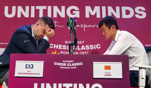 Superbet Chess Classic România: Ian Nepomniachtchi şi Ding Liren, remiză la primul meci după titlul mondial