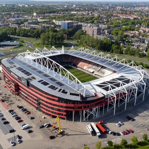 Fotbal: 43 de suporteri ai AZ Alkmaar, interzişi pe stadion după incidentele de la meciul cu West Ham