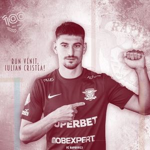 FC Rapid l-a achiziţionat pe Iulian Cristea, fost jucător la FCSB