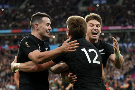 Cupa Mondială de Rugby: Noua Zeelandă a învins categoric Argentina, scor 44-6, şi este prima finalistă - VIDEO