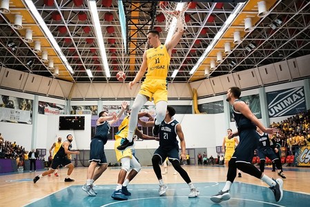 Baschet masculin: CSU Sibiu, a doua înfrângere în grupa B a FIBA Europe Cup