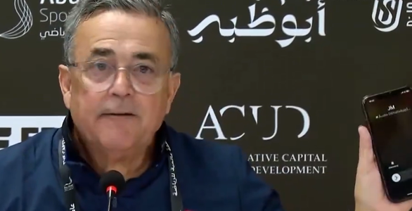 Egipt: Formosinho a întrerupt conferinţa de presă pentru a-i răspunde la telefon lui Mourinho - VIDEO