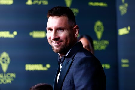 Clubul PSG, anchetat pentru că ar fi încercat să influenţeze rezultatele Balonului de Aur 2021 în favoarea lui Leo Messi