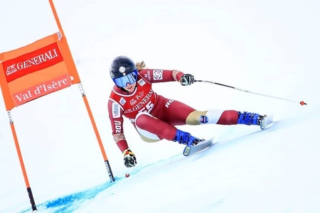 Schi: Ania Caill, după ce a căzut la cursa de la Cortina d'Ampezzo: A fost înfricoşător. Din fericire nu am nimic grav