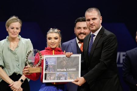 Mihaela Cambei, cea mai bună halterofilă europeană a anului 2023
