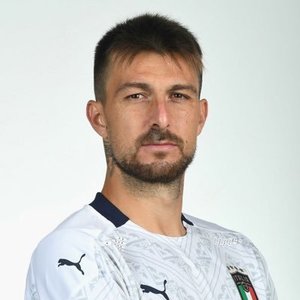 Liga italiană renunţă la acuzaţiile împotriva lui Francesco Acerbi (Inter Milano), acuzat de rasism