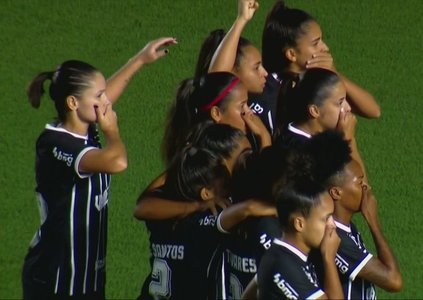 Fotbal: Furie în Brazilia la revenirea pe bancă a unui antrenor acuzat de hărţuire sexuală- VIDEO