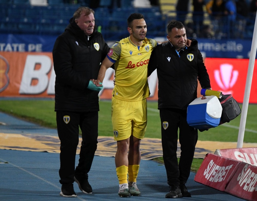 FC Petrolul anunţă că Iustin Răducan a suferit o ruptură de ligamente. “În 4-5 luni sper să fiu bun de joc”, spune fotbalistul. Mesajul lui Narcis Răducan