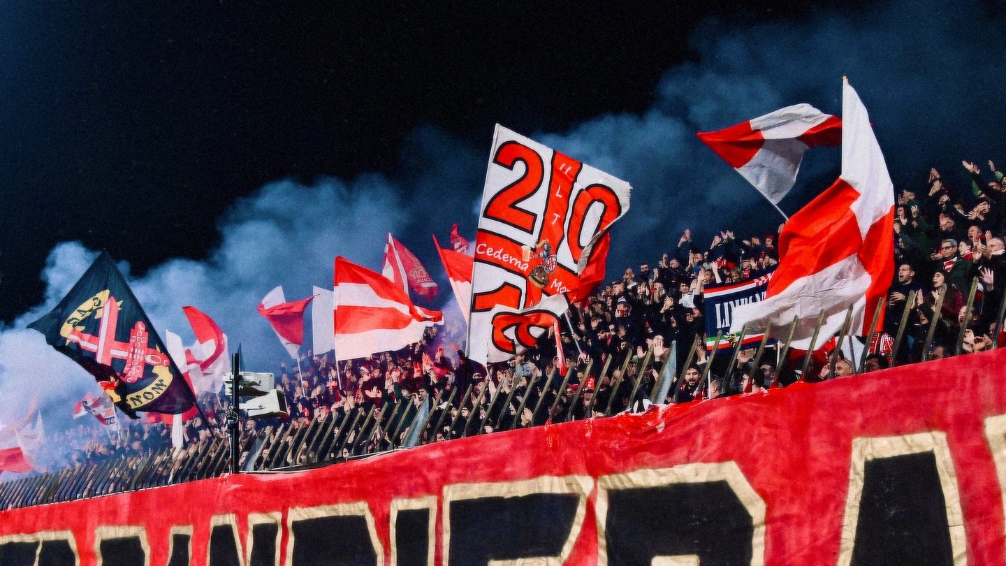 Familia Berlusconi caută partener pentru AC Monza în Serie A | sursa foto: News.ro Familia Berlusconi caută partener pentru AC Monza în Serie A | sursa foto: News.ro