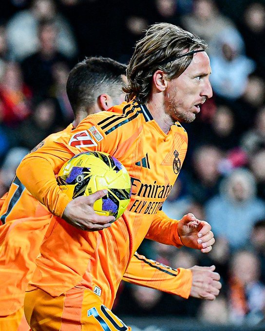 Real Madrid: Luka Modric l-a certat pe Vincius la meciul cu Leganes. Carlo Ancelotti este de acord cu jucătorul croat – VIDEO