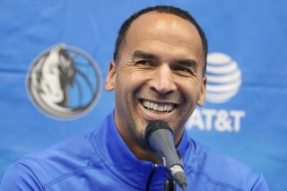 NBA: Managerul Dallas Mavericks a primit ameninţări, după ce Luka Doncic a fost trimis la LA Lakers