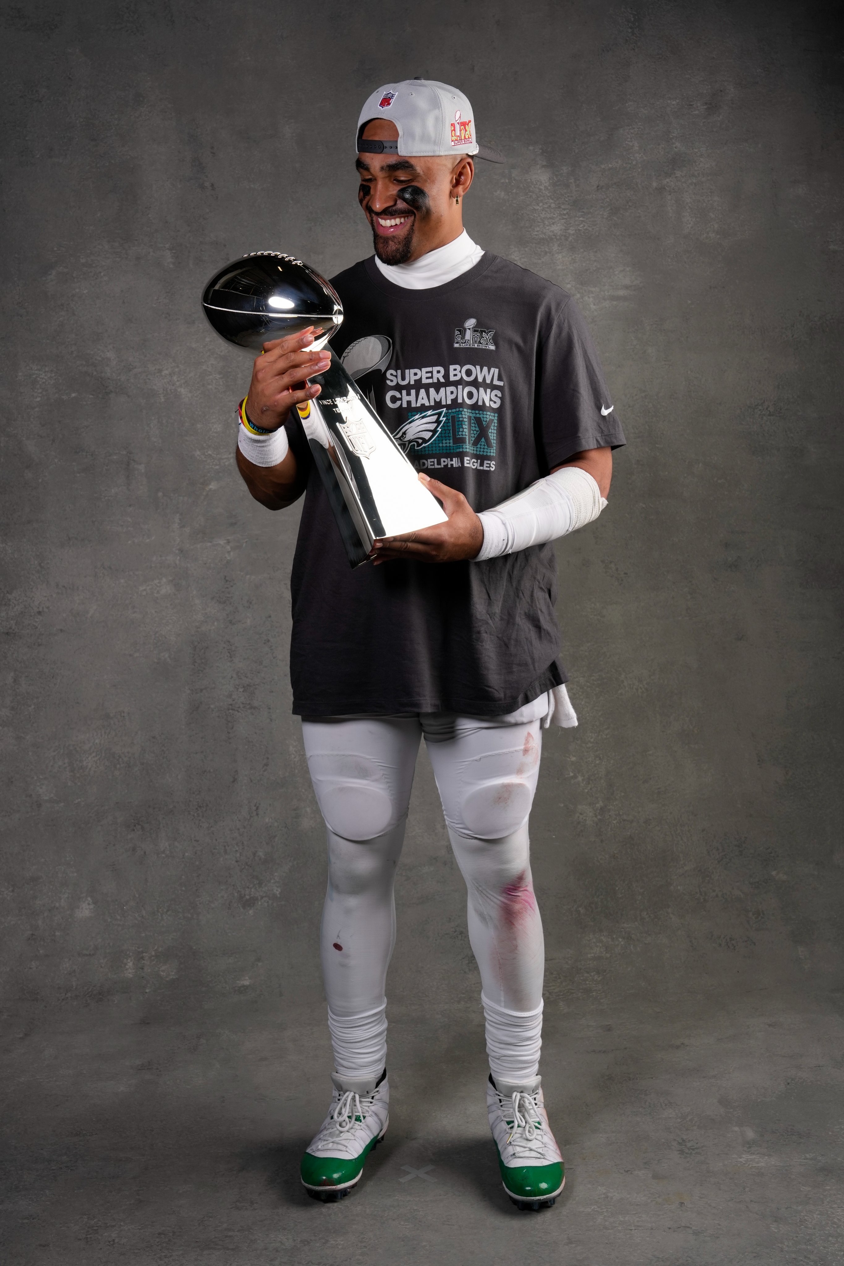 Jalen Hurts (Philadelphia Eagles) a fost desemnat MVP al Super Bowl – VIDEO