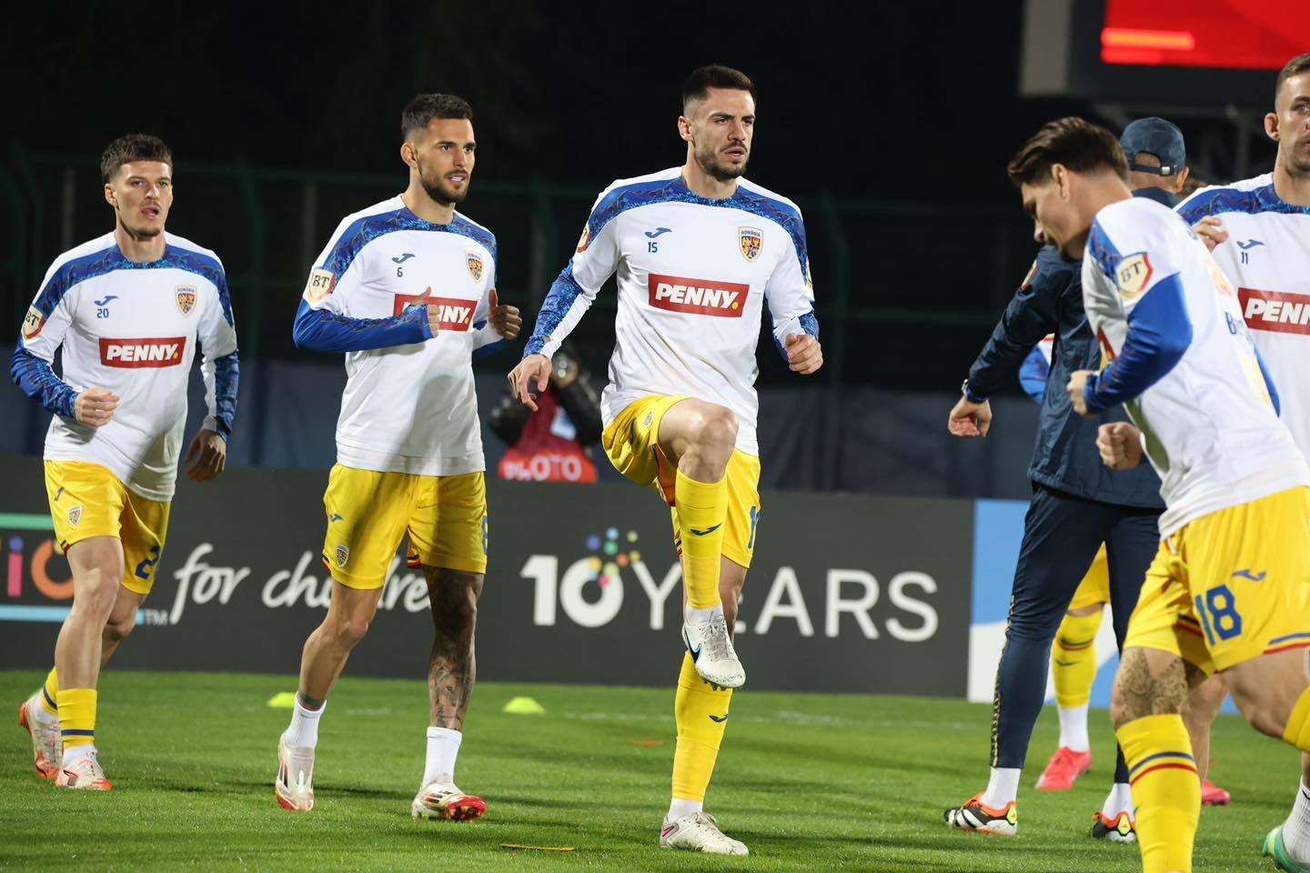 UPDATE – România conduce San Marino, scor 1-0, după autogolul lui Cevoli din minutul 6