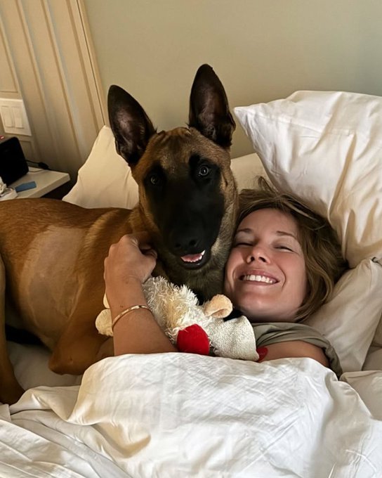 Jucătoarea de tenis Danielle Collins a adoptat un câine rănit pe care l-a salvat în Miami