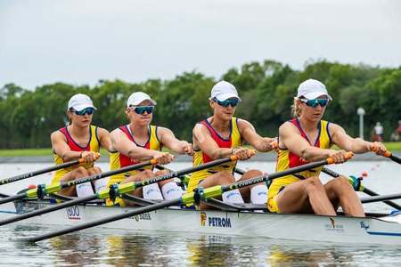 Echipajul de patru vâsle feminin, locul 4 la CM de Canotaj