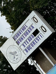 Liderul Corvinul Hunedoara a remizat cu Steaua, scor 0-0, în Liga II