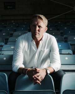 Rugby: Lewis Moody, campion mondial în 2003 cu Anglia, a fost diagnosticat cu boala neuronului motor: Nu există leac şi de aceea trebuie să te bucuri de ce ai acum