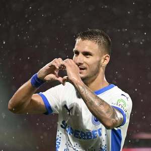 Superliga: Mihnea Rădulescu (Universitatea Craiova) a suferit o ruptură a ligamentului încrucişat anterior la genunchiul stâng