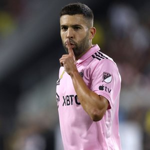 Jordi Alba şi-a anunţat retragerea din activitate la finalul sezonului