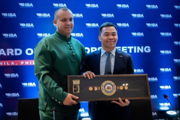 Box: Manny Pacquiao, numit vicepreşedinte al IBA, for interzis de CIO