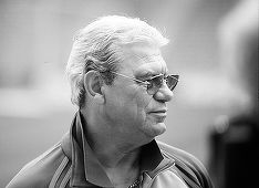 Emeric Ienei a fost înmormântat la Oradea, cu onoruri militare