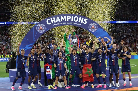 Finala Ligii Campionilor: Vitinha, omul meciului / PSG a primit trofeul