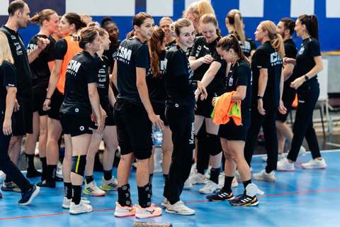 Handbal feminin: CSM Bucureşti – Corona Braşov, scor 36-24, în primul meci la Cupa Dunărea, de la Brăila