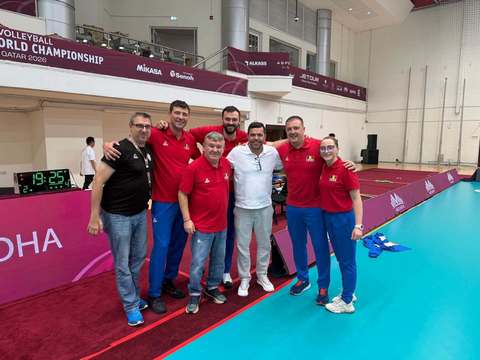 Volei masculin: Naţionala de juniori a României, susţinută la CM de la Doha de antrenorul Cosmin Contra, de la Al Arabi