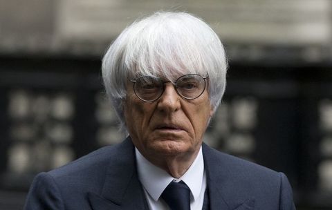 Bernie Ecclestone, reţinut pe un aeroport din Portugalia pentru deţinerea unei arme de vânătoare