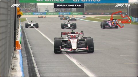 Formula 1: haos total şi o situaţie absurdă la Sepang, unde monoposturile nu au putut rula pe pista udă - VIDEO