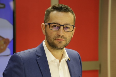 COMUNICAT DE PRESĂ: Adrian Todoran, deputat PMP - Votul cu cea mai mare miză economică din istoria Parlamentului României