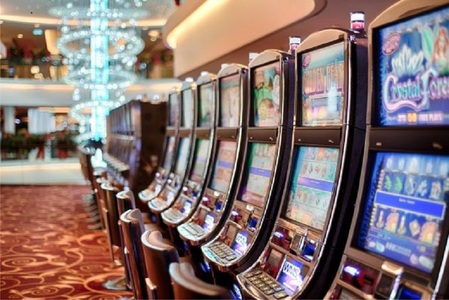 COMUNICAT DE PRESĂ: Trei jucători noi pe piaţa cazinourilor online din România

