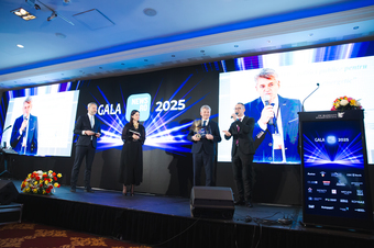 Gala News.ro -  9 OAMENI CARE NE INSPIRĂ - AUTENTICITATE. ASCENSIUNE. PERFORMANŢĂ