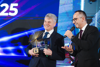 Gala News.ro -  9 OAMENI CARE NE INSPIRĂ - AUTENTICITATE. ASCENSIUNE. PERFORMANŢĂ