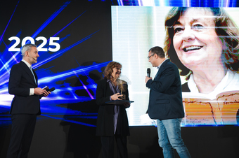 Gala News.ro -  9 OAMENI CARE NE INSPIRĂ - AUTENTICITATE. ASCENSIUNE. PERFORMANŢĂ