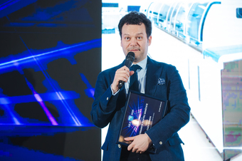 Gala News.ro -  9 OAMENI CARE NE INSPIRĂ - AUTENTICITATE. ASCENSIUNE. PERFORMANŢĂ