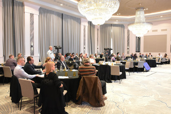 Eveniment News.ro - ROINVEST - Ediţia a VI-a