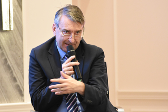 Eveniment News.ro - ROINVEST - Ediţia a VI-a