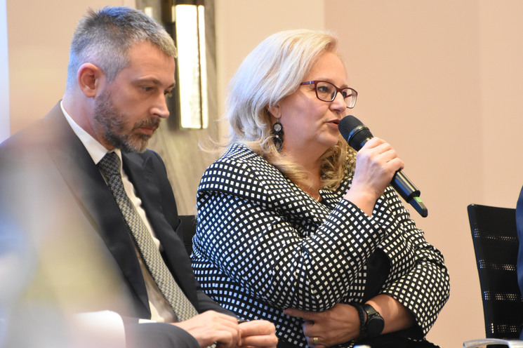 Eveniment News.ro - ROINVEST - Ediţia a VI-a