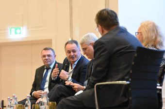 Eveniment News.ro - ROINVEST - Ediţia a VI-a