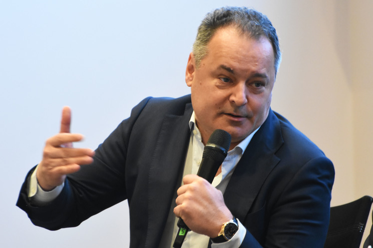 Eveniment News.ro - ROINVEST - Ediţia a VI-a